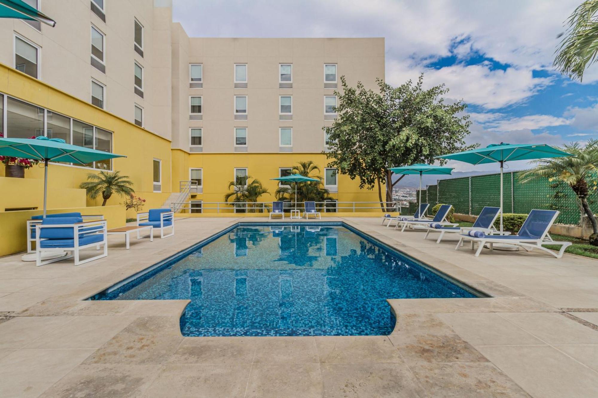 City Express By Marriott Tuxtla Gutiérrez Zewnętrze zdjęcie